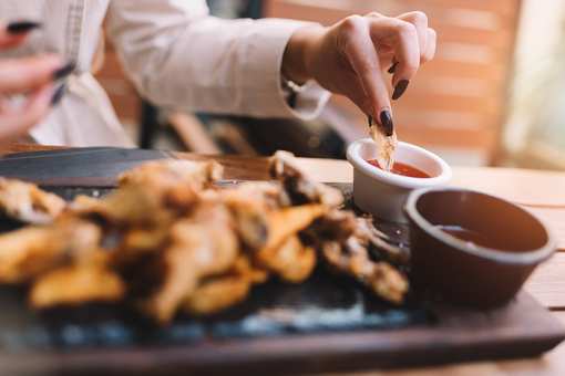 The 6 Best Spots for Wings in Minnesota!